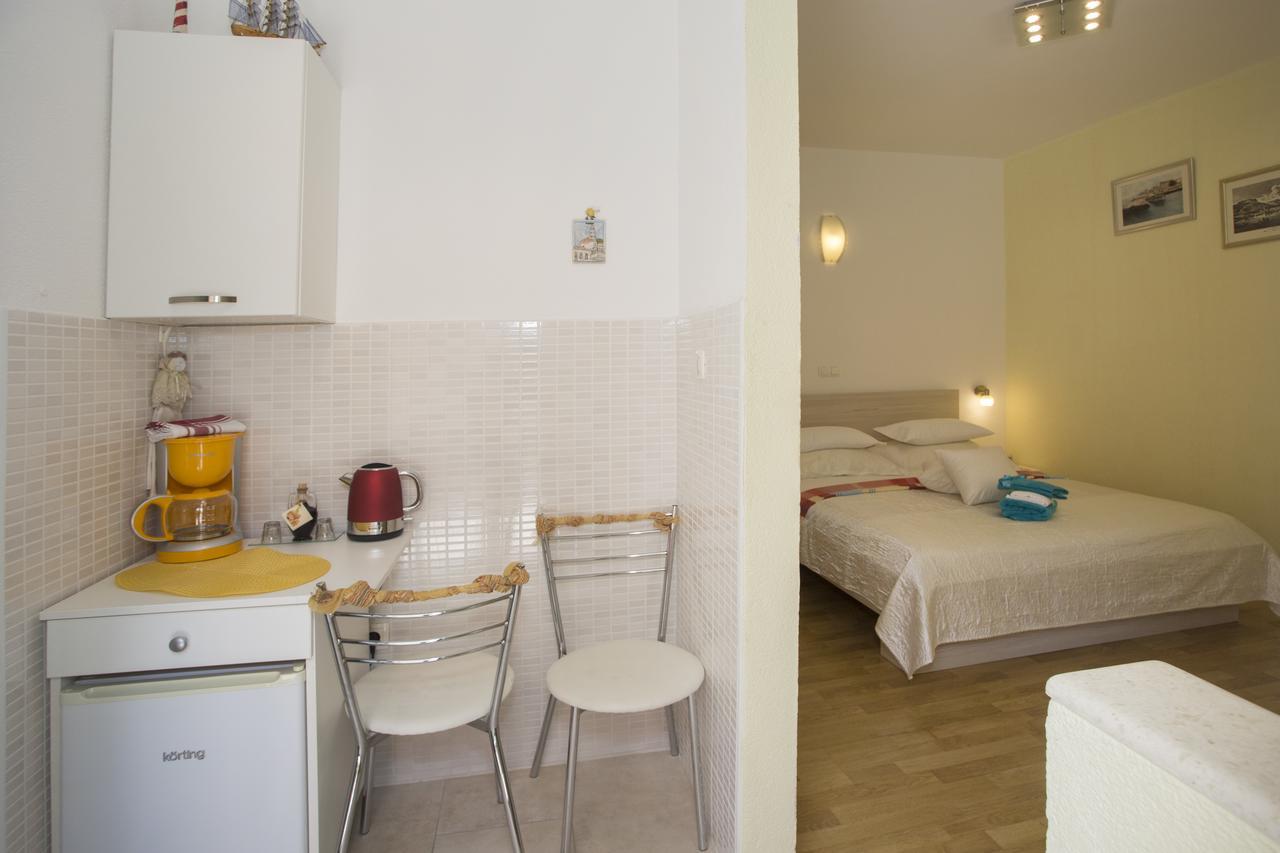 Central Old Town Rooms سبليت المظهر الخارجي الصورة