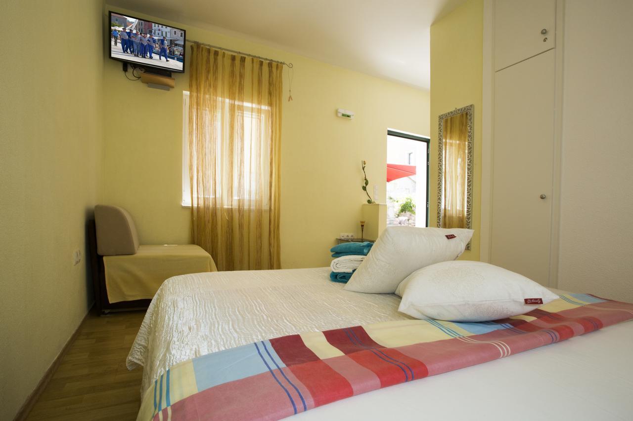 Central Old Town Rooms سبليت المظهر الخارجي الصورة