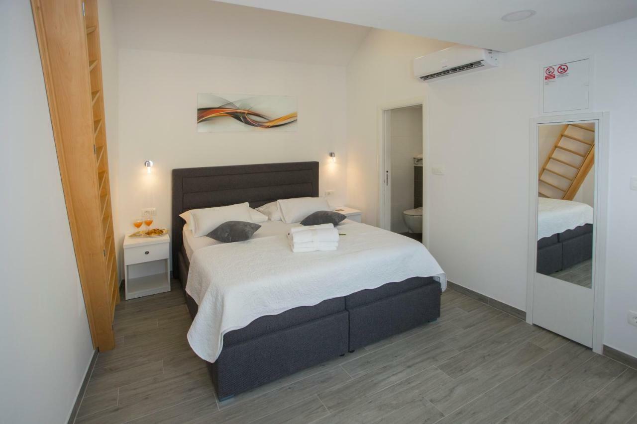 Central Old Town Rooms سبليت المظهر الخارجي الصورة
